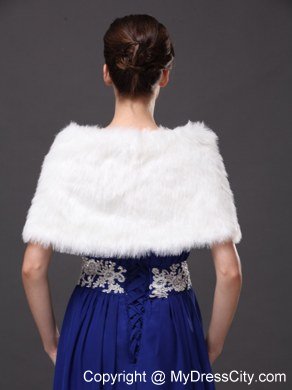 Gorgeous Rabbit Fur Special Occasion / Wedding Shawl In Ivory With V-neck